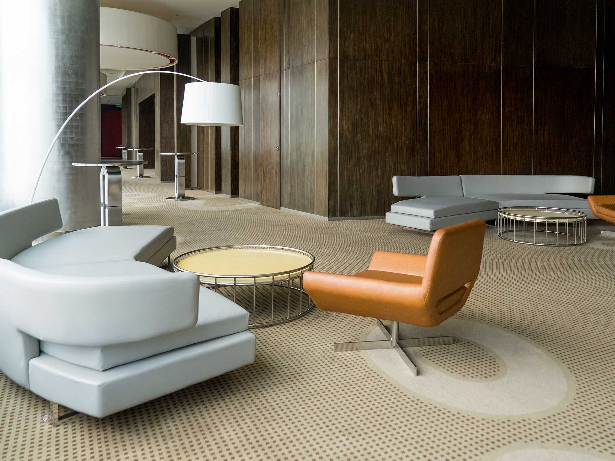 Business Lounge